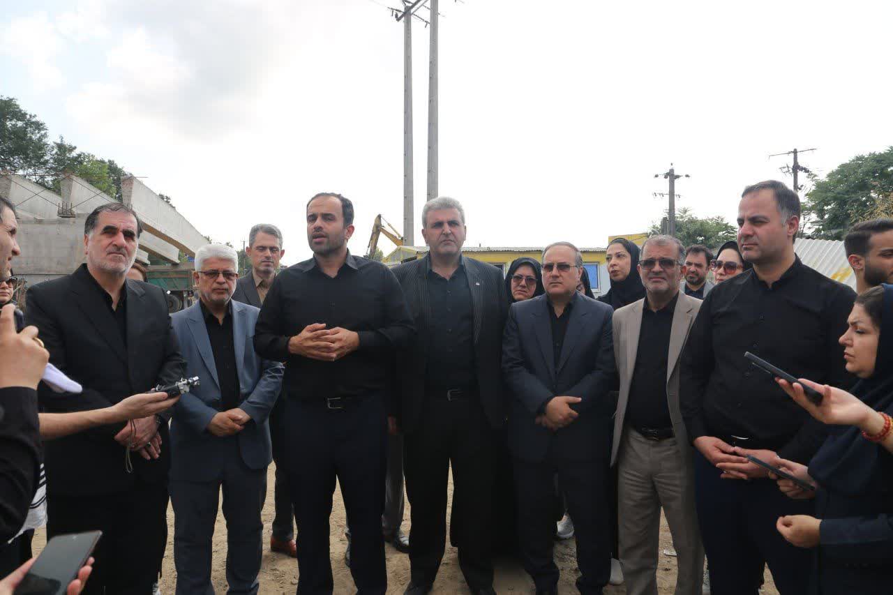 عملیاتی شدن فاز اول رینگ ۹۰ متری دور شهر طی ۳ ماه آینده/    بهره برداری از تقاطع های غیرهمسطح رشت در سال جاری/همراهی ارگان های ذیربط در راستای پیشبرد اهداف مدیریت شهری