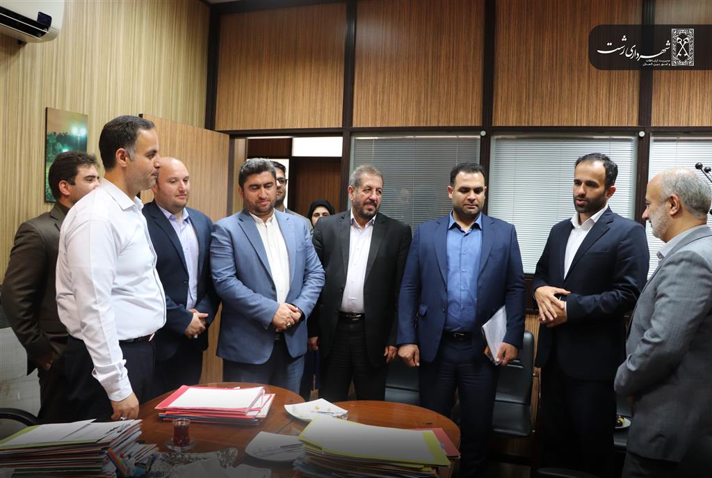 دیدار شهردار در کمیسیون ماده ۱۰۰