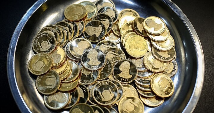 نوسان قیمت طلا و سکه در بازار رشت تا ساعت ۱۰:۳۰ امروز
